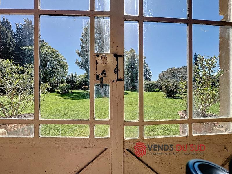 Viager - Demeure - 223 m² - 6 pièces