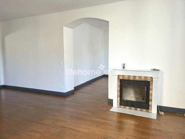 Maison ancienne - 183 m² - 7 pièces