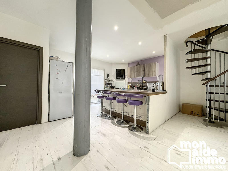 Maison ancienne - 166 m² - 6 pièces