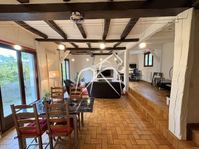 Maison - 129 m² - 6 pièces