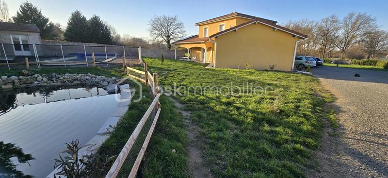 Maison - 165 m² - 7 pièces