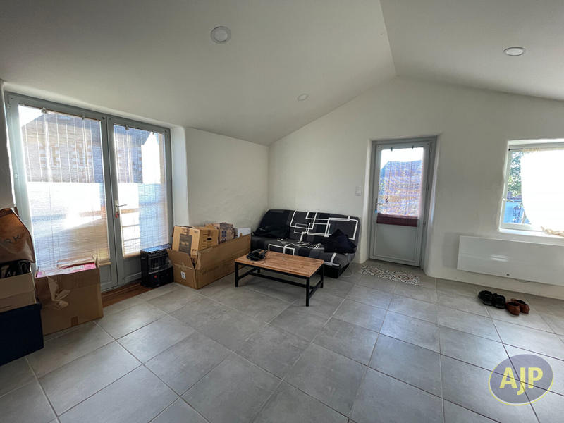 Maison - 77 m² - 4 pièces