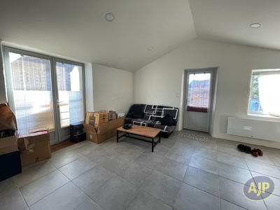 Maison - 77 m² - 4 pièces