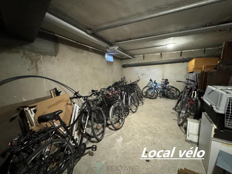 Appartement - 80 m² - 4 pièces