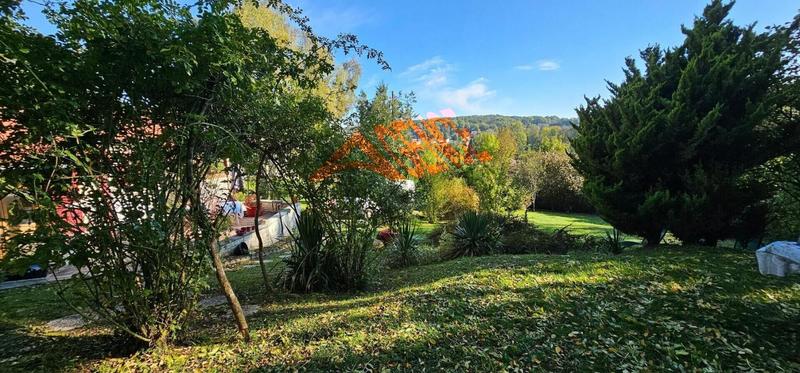 Maison - 145 m² - 5 pièces