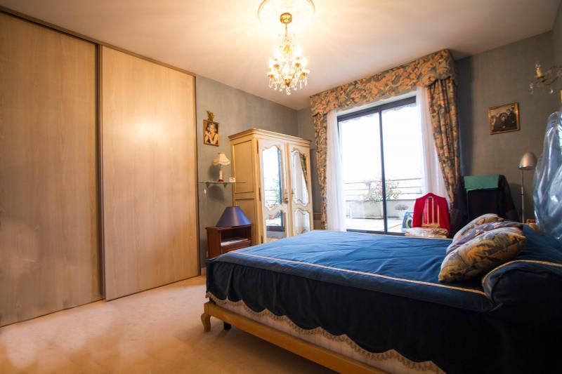 Appartement - 152 m² - 6 pièces