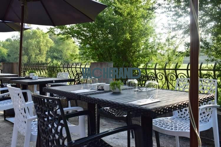 Fonds de commerce - Hôtellerie / Restauration - 900 m²