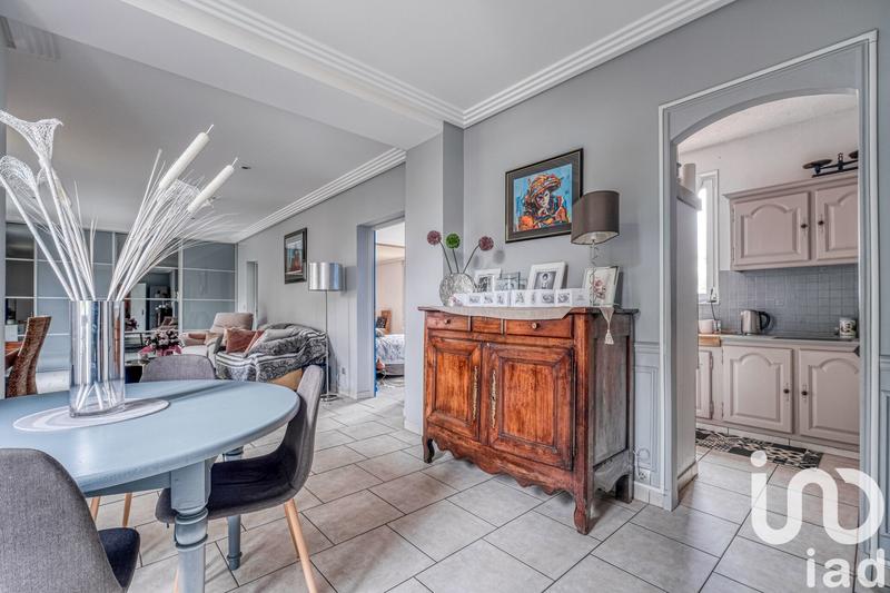 Maison - 176 m² - 7 pièces