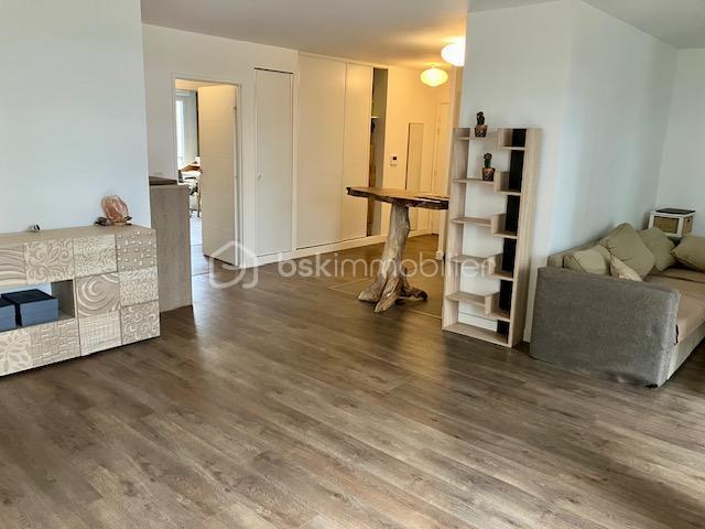 Appartement - 84 m² - 4 pièces