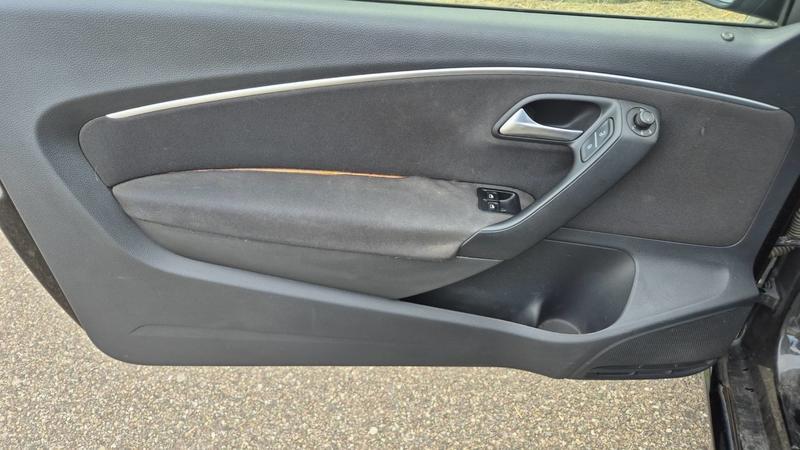 Volkswagen Polo V 1.4 Tdi 105 Confortline