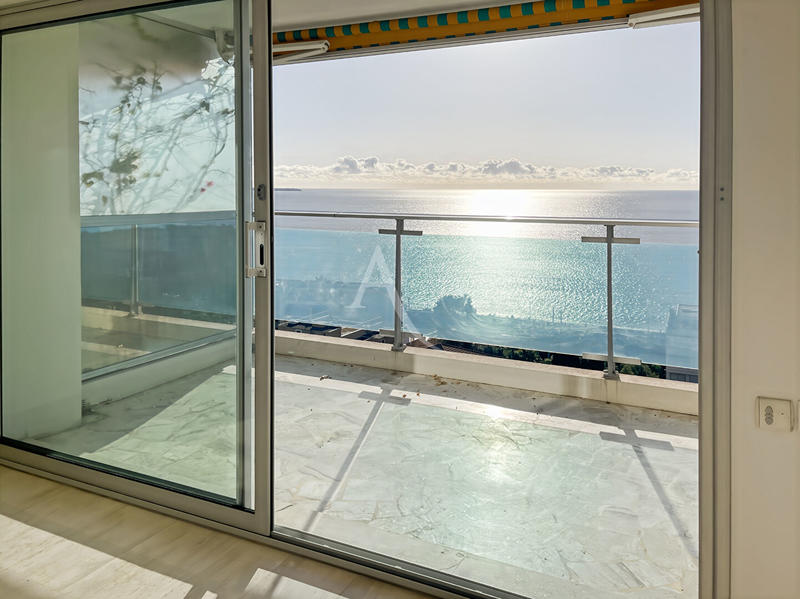 Appartement - 96 m² - 3 pièces