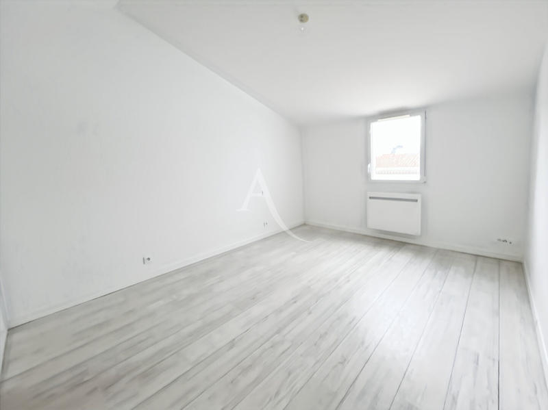 Maison - 96 m² - 4 pièces