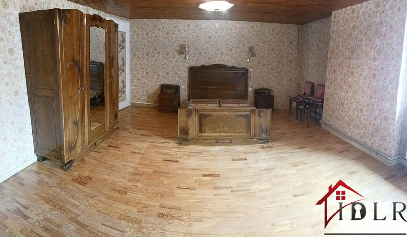 Maison - 320 m² - 11 pièces