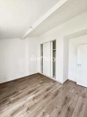 Appartement - 93 m² - 4 pièces