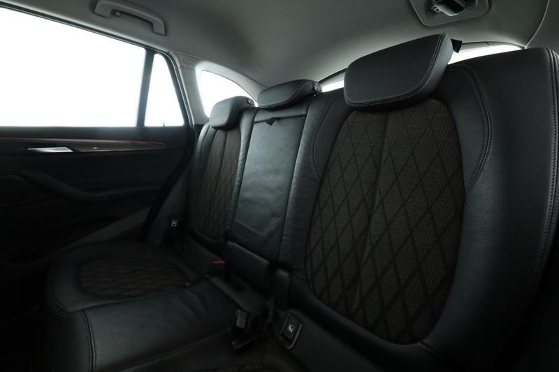 Bmw X1 sDrive18d xLine Bva8 150 ch