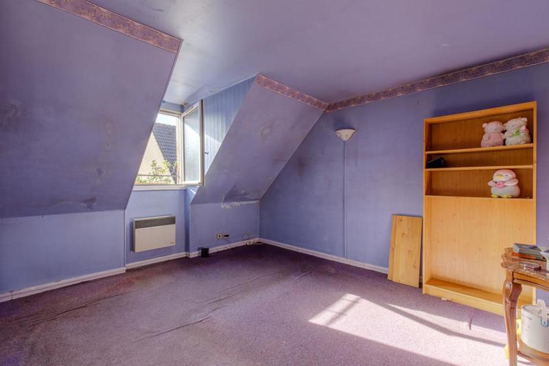 Maison - 105 m² - 6 pièces