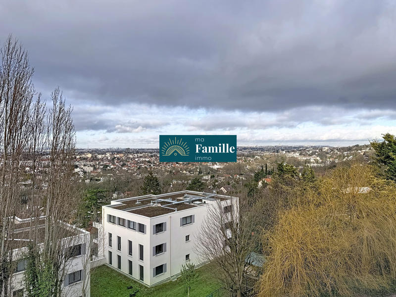 Appartement - 103 m² - 5 pièces