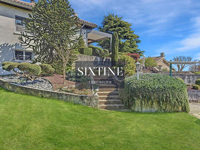 Maison - 144 m² - 10 pièces