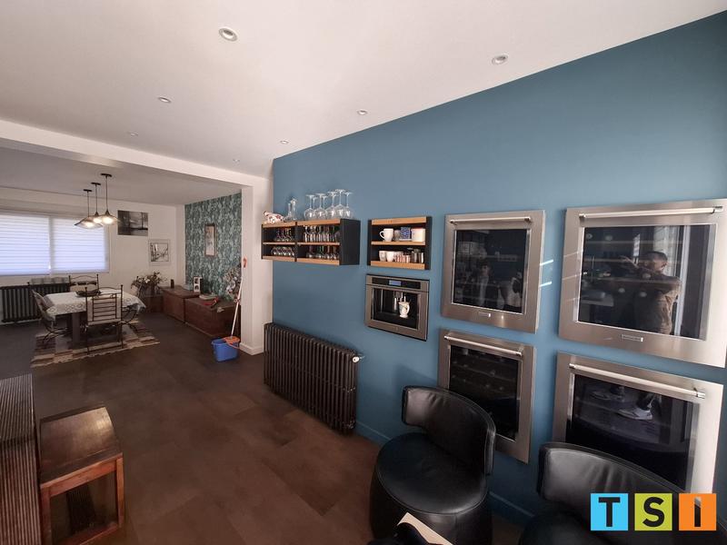 Maison - 263 m² - 8 pièces