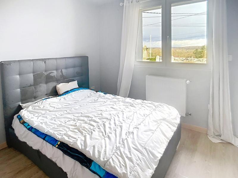 Maison - 174 m² - 8 pièces