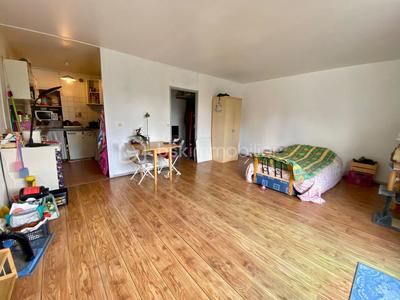 Studio - 36 m² - 1 pièce