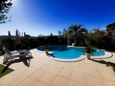 Maison - 106 m² - 4 pièces