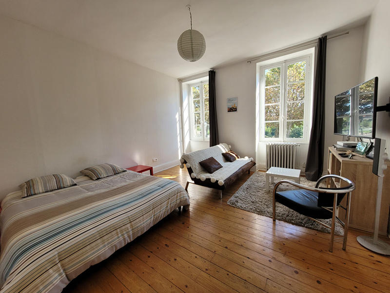 Immeuble - 230 m² - 12 pièces