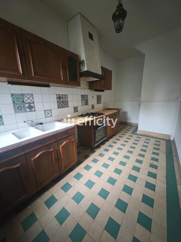 Maison - 146 m² - 5 pièces