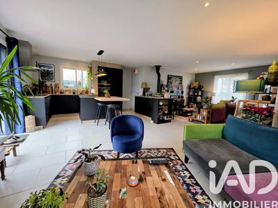 Maison - 106 m² - 5 pièces