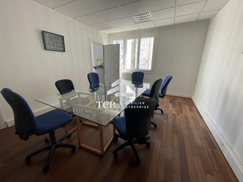 Bureau - 315 m²