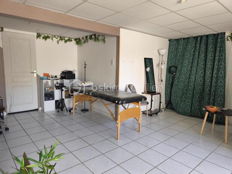 Maison traditionnelle - 118 m² - 4 pièces