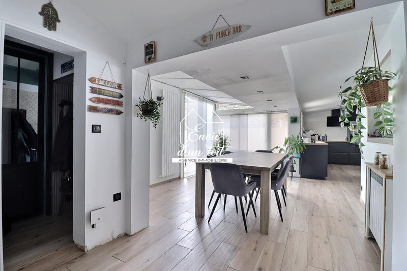 Maison ancienne - 125 m² - 6 pièces