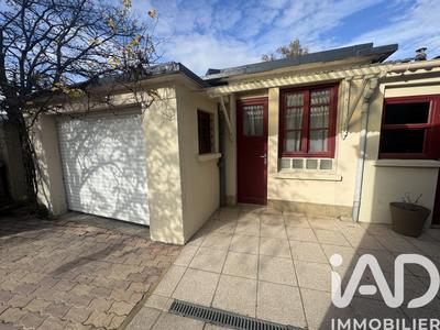 Maison - 104 m² - 4 pièces