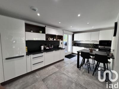 Appartement - 91 m² - 4 pièces