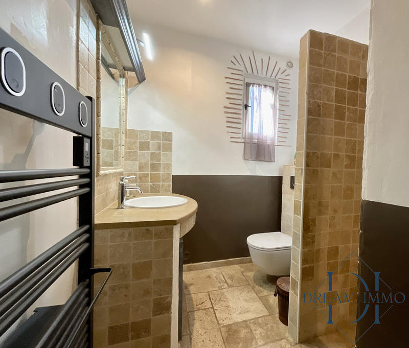 Maison - 141 m² - 5 pièces