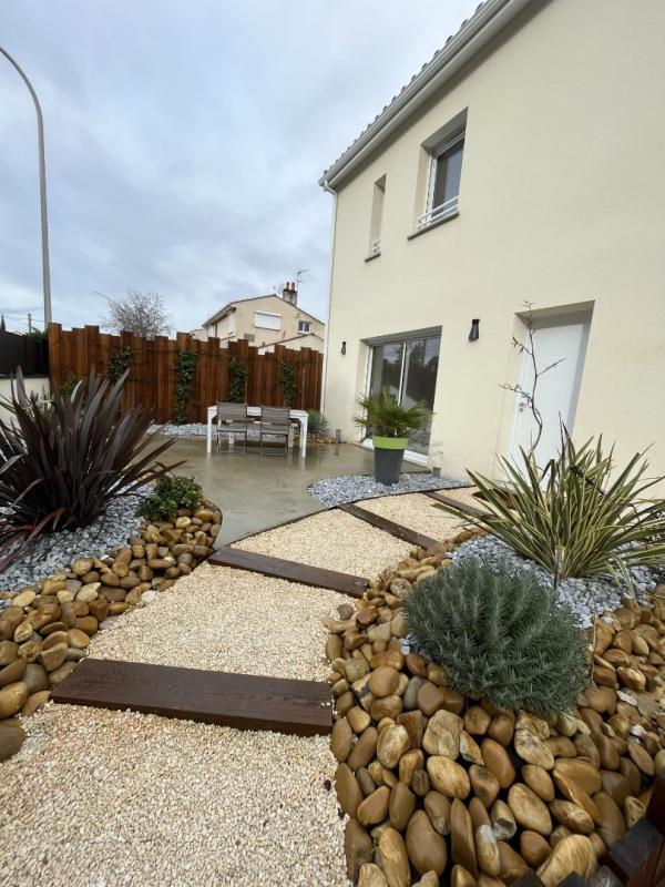 Chambre - 15 m² - 1 pièce