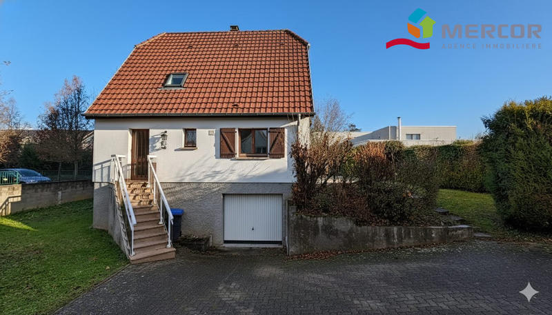 Maison - 92 m² - 4 pièces