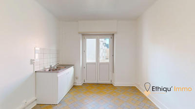 Appartement - 82 m² - 4 pièces