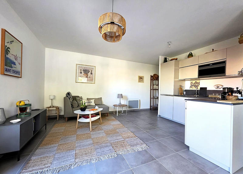 Appartement - 65 m² - 3 pièces