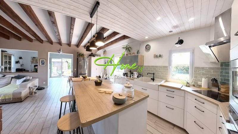 Maison - 135 m² - 6 pièces