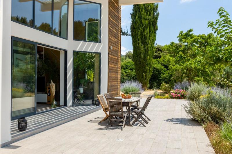 Villa - 181 m² - 5 pièces