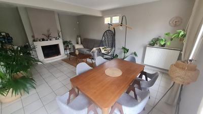 Maison - 102 m² - 6 pièces