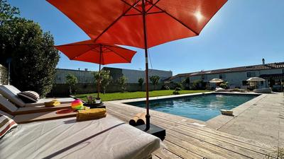 Maison - 207 m² - 9 pièces