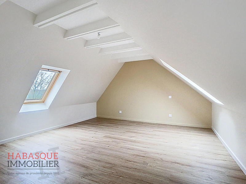 Maison - 111 m² - 5 pièces