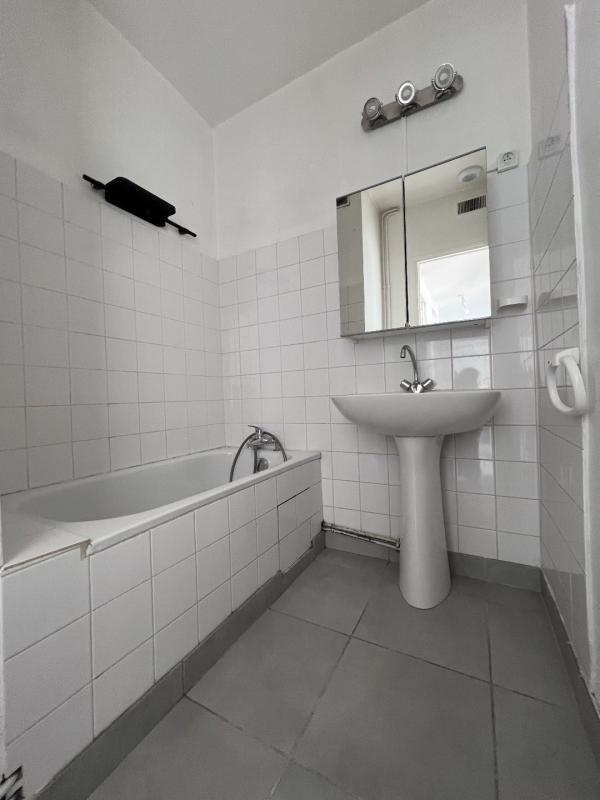 Appartement - 70 m² - 4 pièces