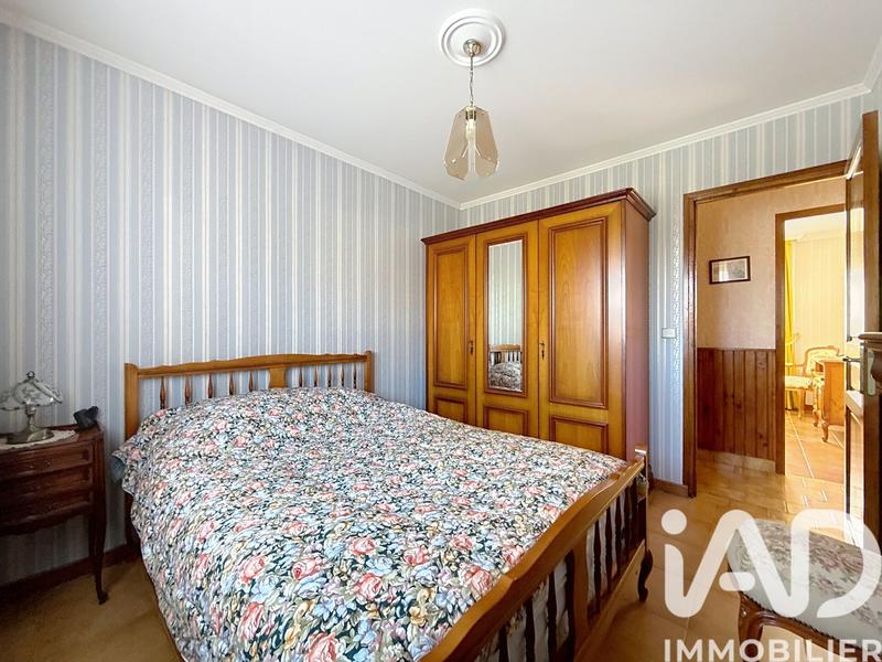 Maison - 93 m² - 5 pièces