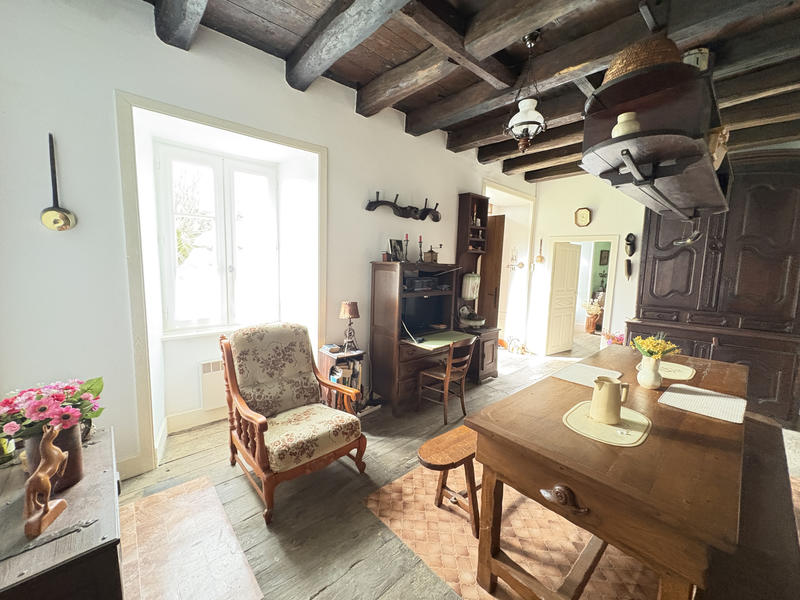 Maison - 107 m² - 6 pièces