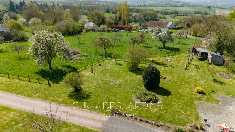 Terrain constructible - 4 000 m²