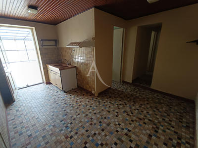 Maison - 97 m² - 5 pièces