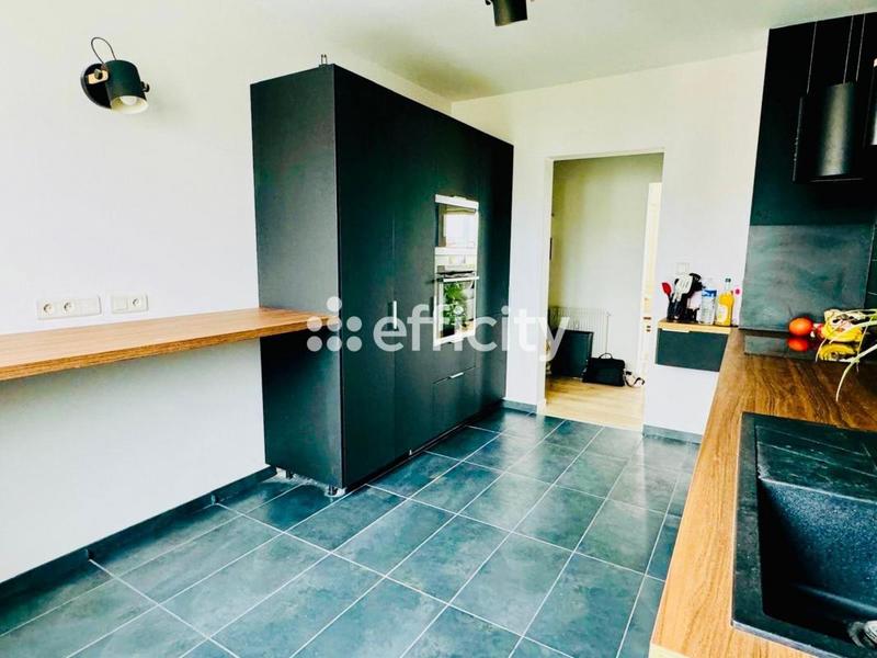 Appartement - 101 m² - 3 pièces